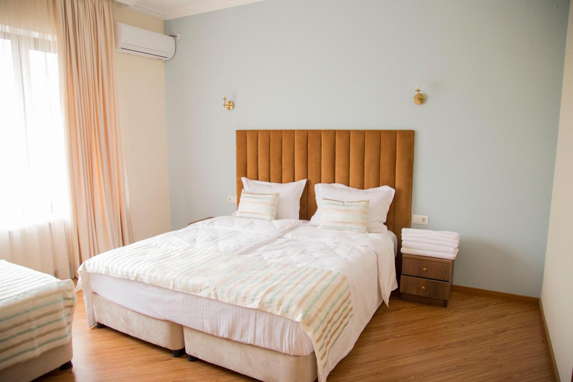 טביליסי Phazisi Hotel מראה חיצוני תמונה