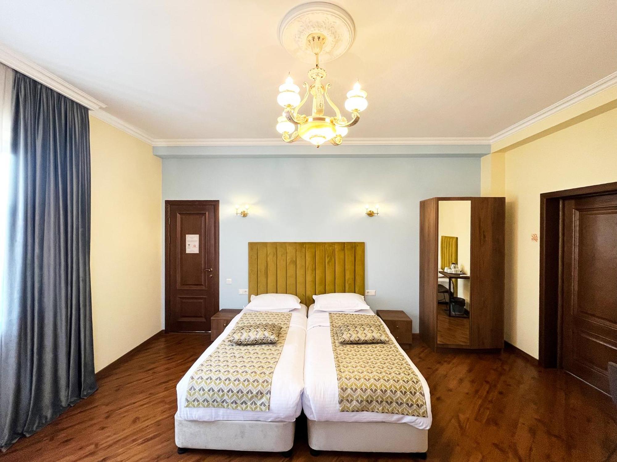 טביליסי Phazisi Hotel מראה חיצוני תמונה