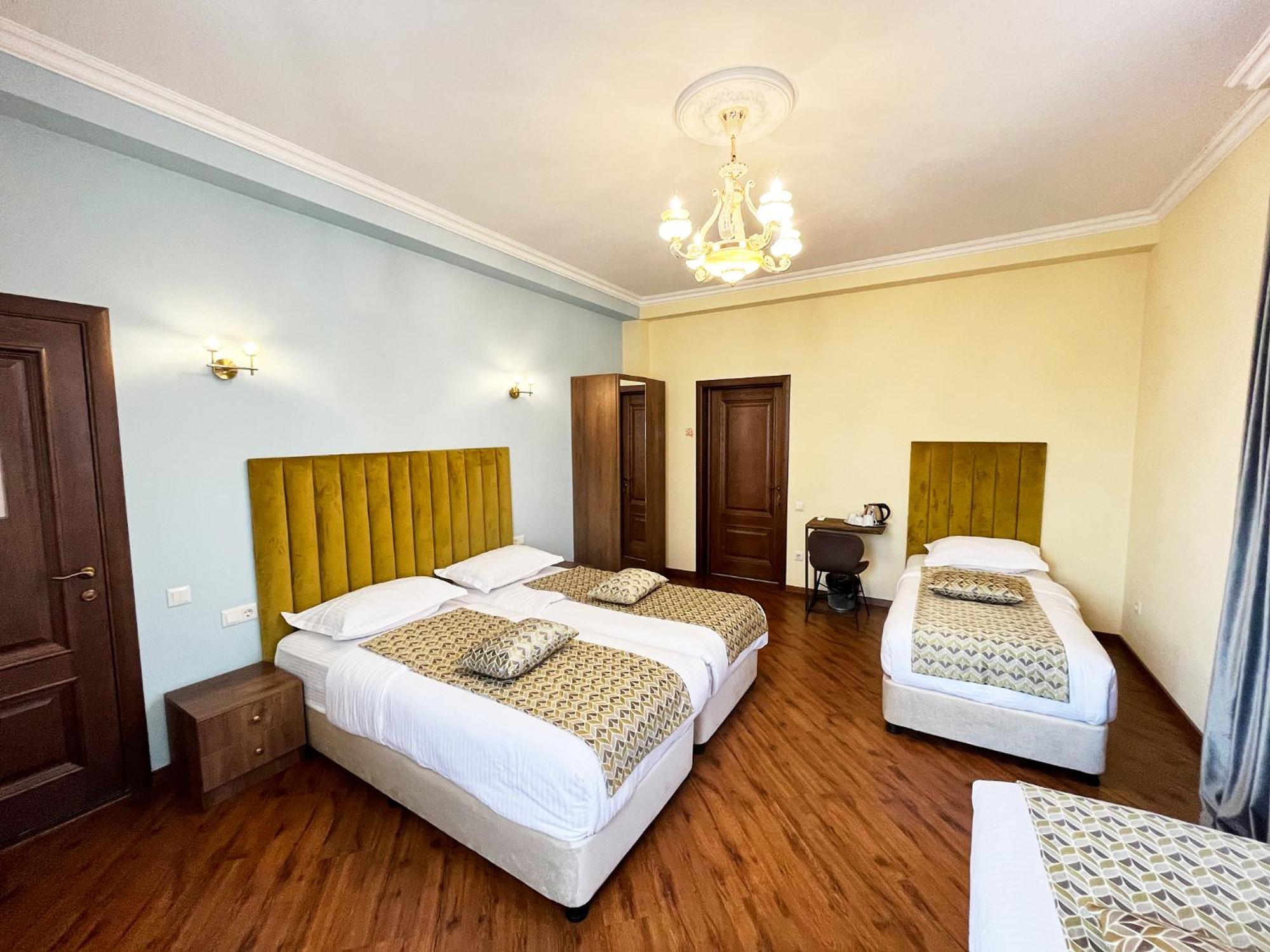 טביליסי Phazisi Hotel מראה חיצוני תמונה